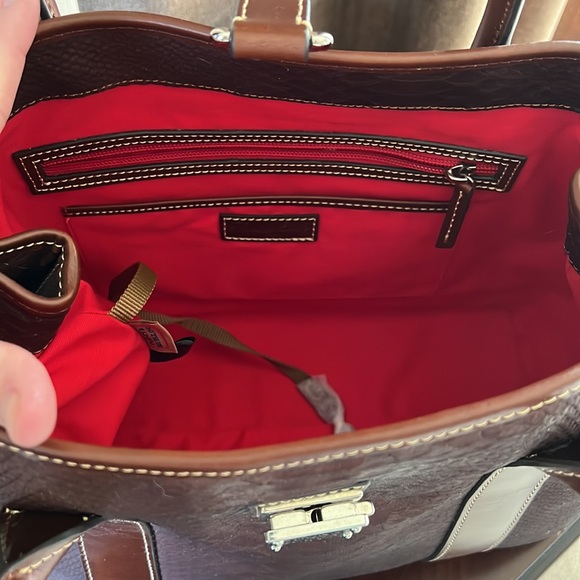 Dooney & Bourke Brown Croc Embossed Layla Tote - Picture 6 of 11